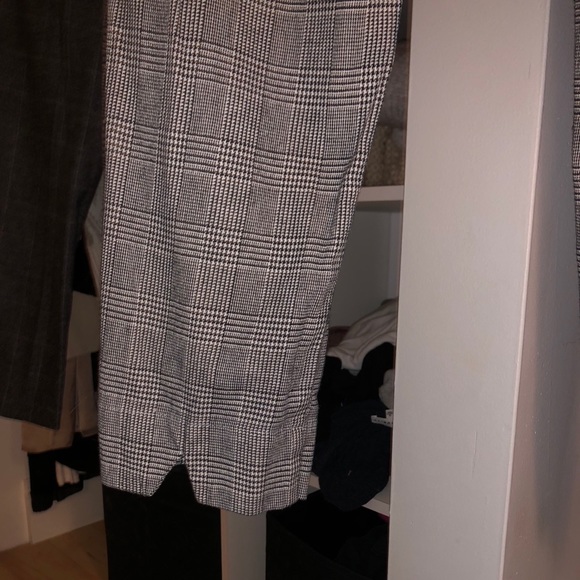 Brandy Melville Tilden Checkered Pants - Picture 6 of 8